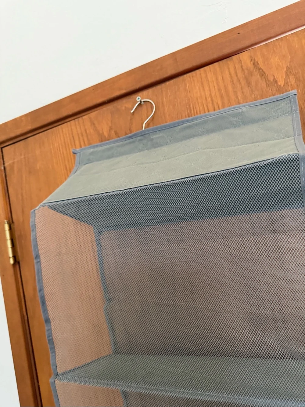 Gray Mesh Over-the-Door Hanging Organizer - Unbranded